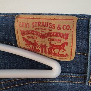 Levis 311 red tag shaping skinny jeans